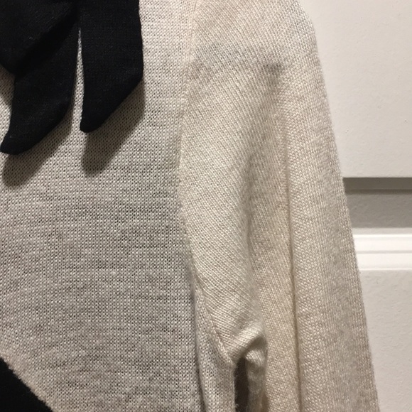 Cute warm light cream and black dress - Picture 3 of 6